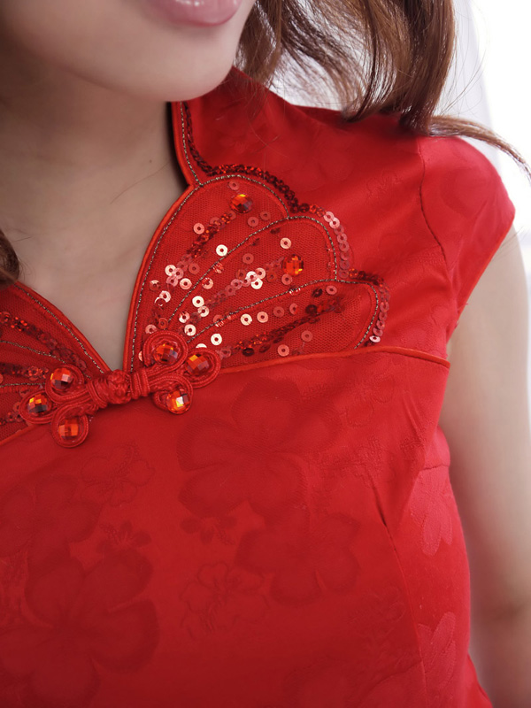 结婚敬酒服表演旗袍